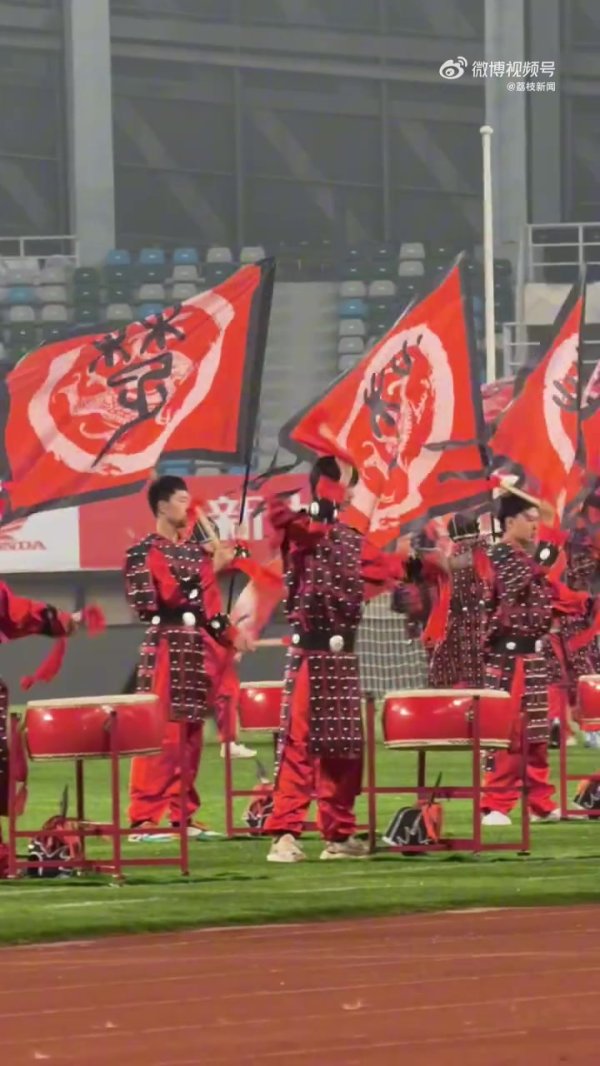 专业配资公司 宿迁奥体连夜彩排气势如虹，邀请何润东扮演项羽助阵“苏超”